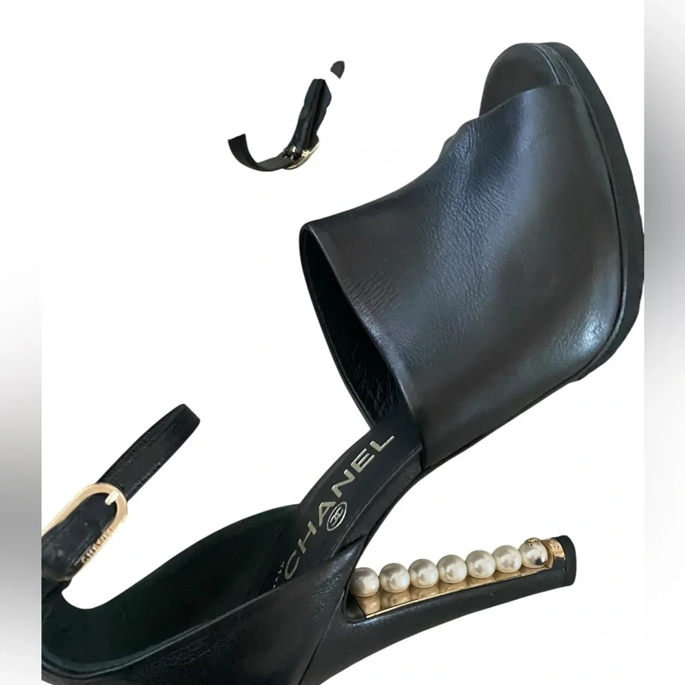 CHANEL Black Heels with Pearl Detail